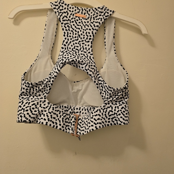 Do you even excel crop sports bra medium - Picture 2 of 2